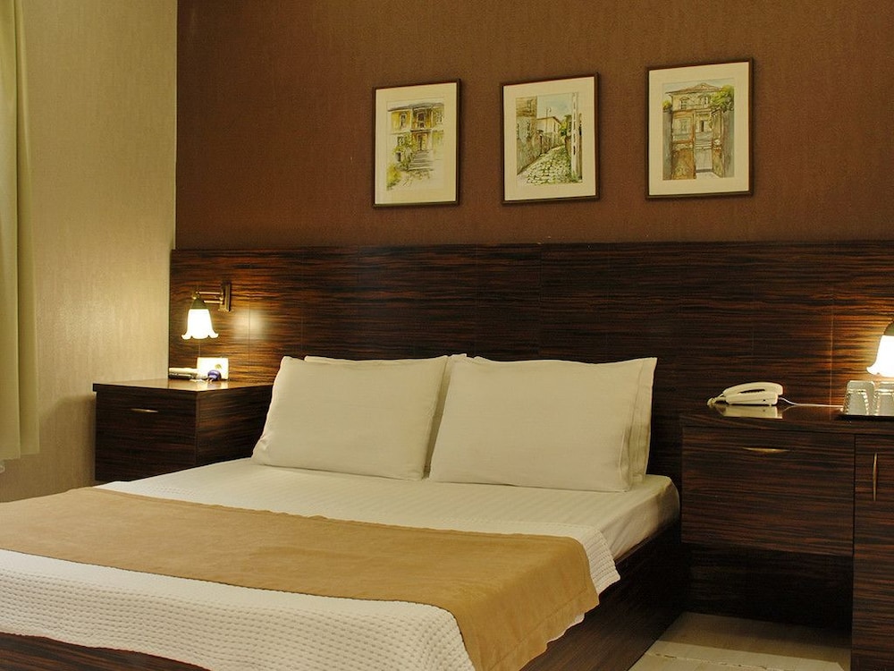 Katina Hotel