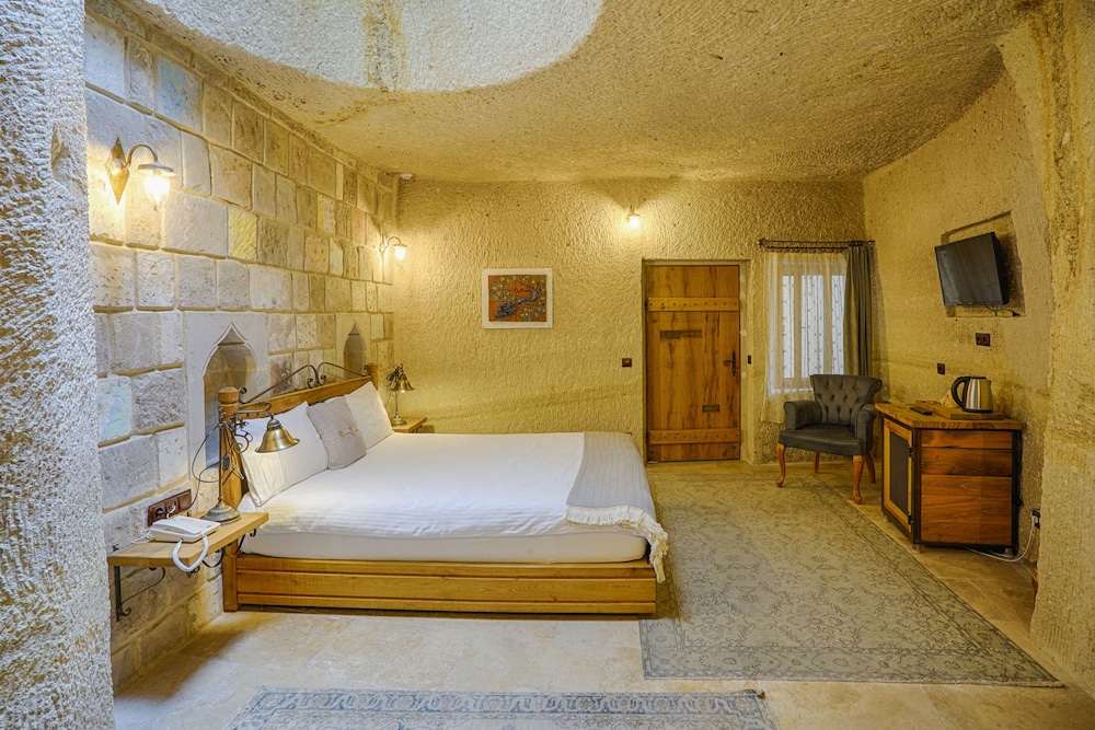 Design Cave Hotel (Also Known As Design Cappadocia Hotel)