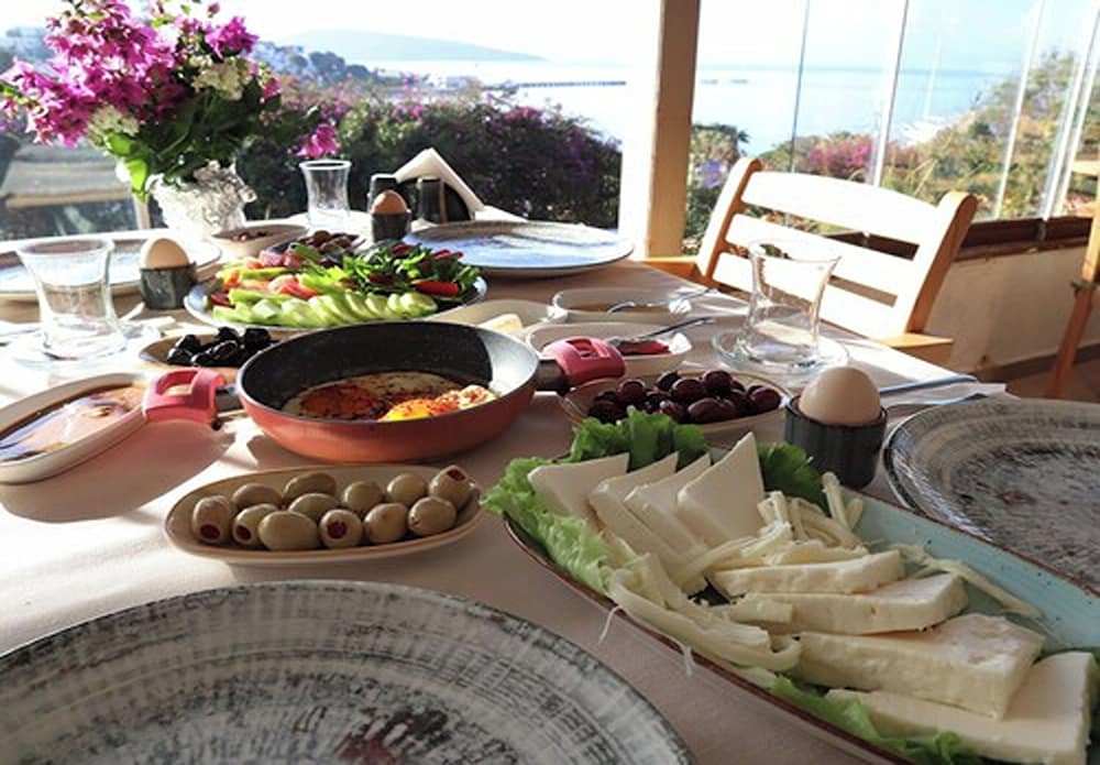 Dörtmevsİm Pansİyon (Contact The Property In Advance)