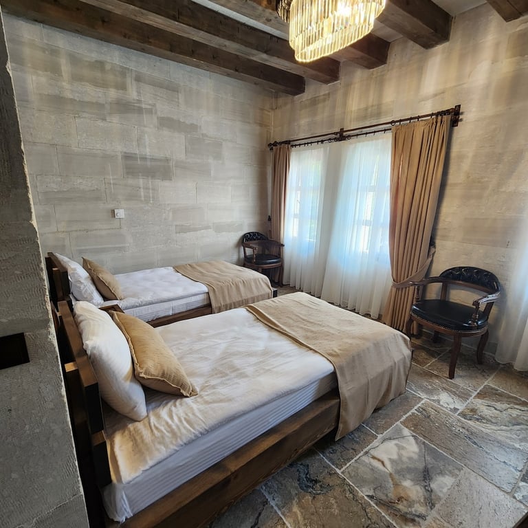 Noahs Ark Cave Hotel