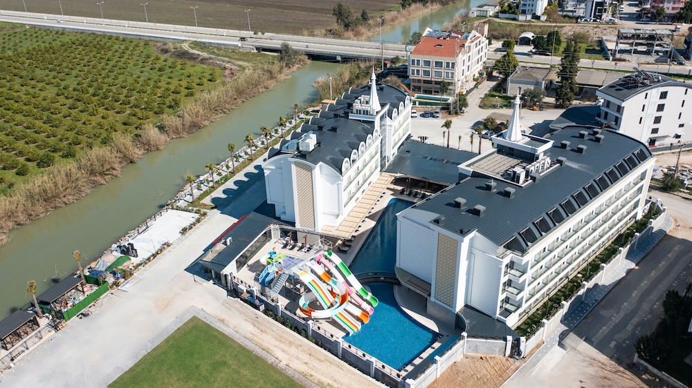 Belenli Resort Hotel All Inclusive (does Not Accept Men Only)