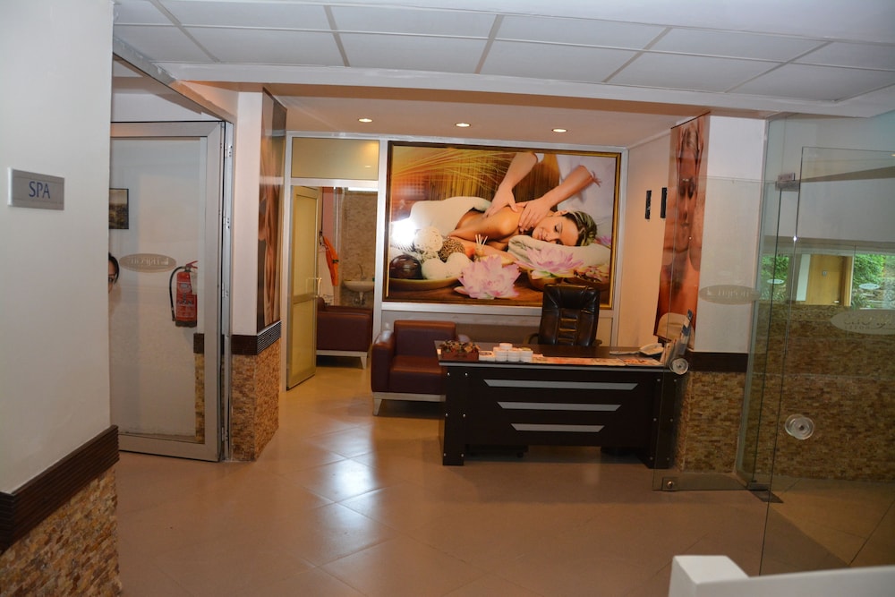 Tripolis Hotel(18Km Away From Denizli)
