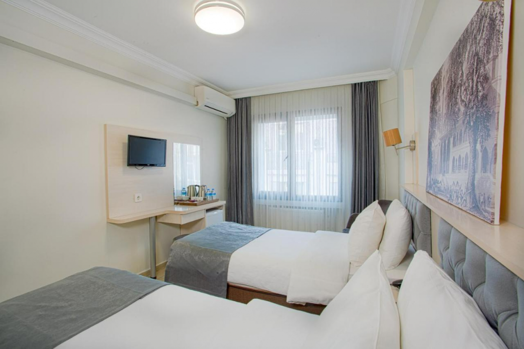 Sim Hotel