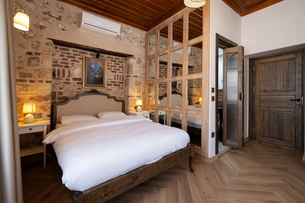 Saye Konak Hotel Kaleici And Oldtown (also Known As: Saye Konak Hotel /umet Apart Hotel)