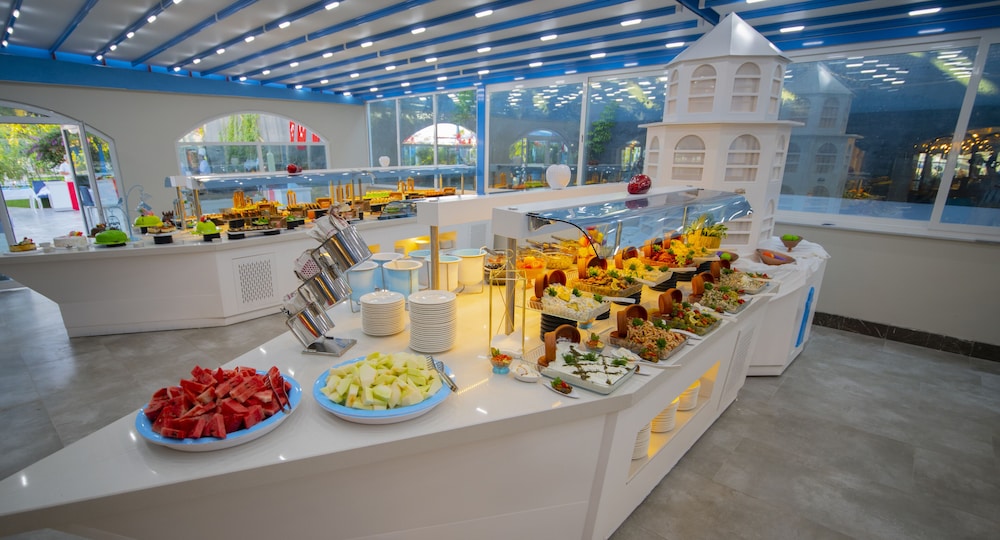 Marine Family Club Hotel(also Known As Otium Family Club Marine Beach)95km Away From Antalya