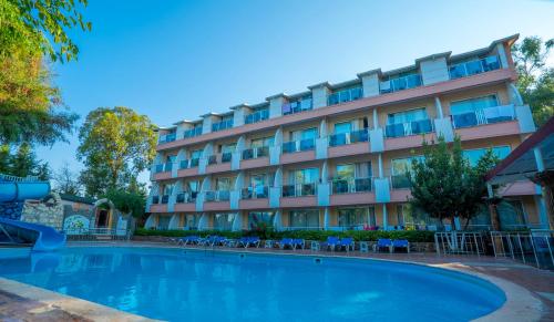 Aperion Beach Hotel Side (88km Away From Antalya)