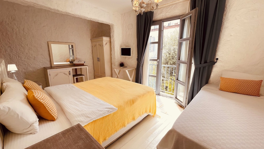 Mina Otel By Adda Alacati
