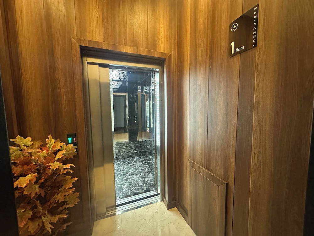 Fourpoints Airport Hotel(39km Away From Istanbul)