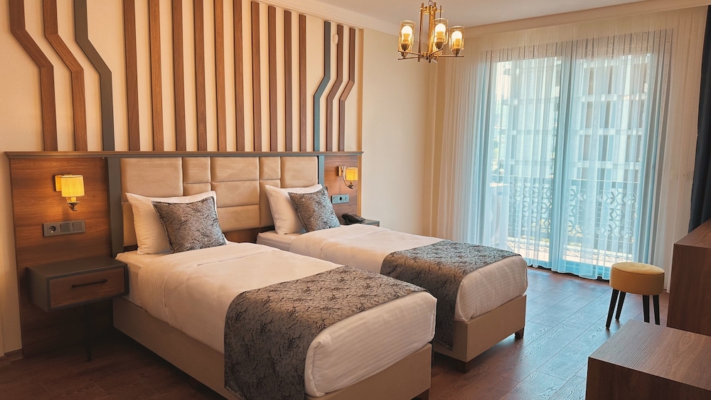 Biliris Hotel