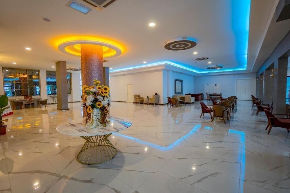 Eldar Garden Resort Hotel(also Known As Alder Garden Hotel)(36km Away From Antalya)(does Not Accept Men Only Bookings)