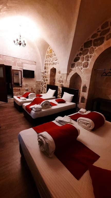 Kadim Otel (also Known As Zinciriye Kadim Otel)