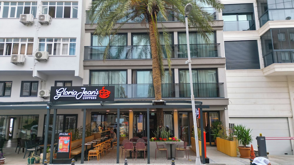 Aylin Hotel