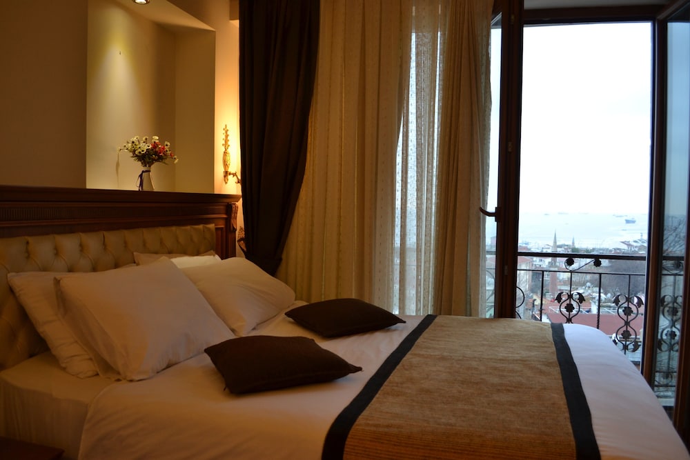 Seven Days Suites Istanbul