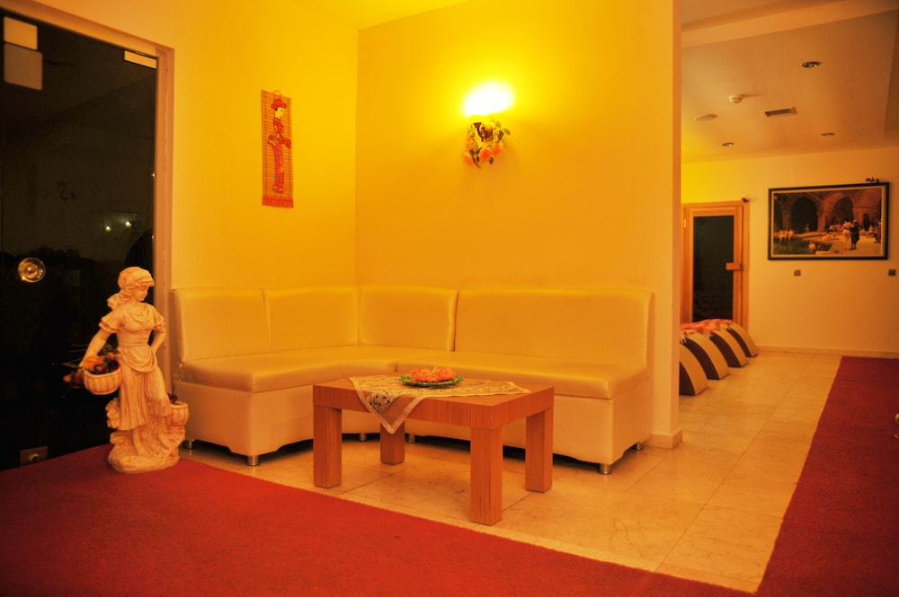 Side Town Hotel By Z Hotels (also Known As Sun Beach Hill Hotel) (71km Away From Antalya)