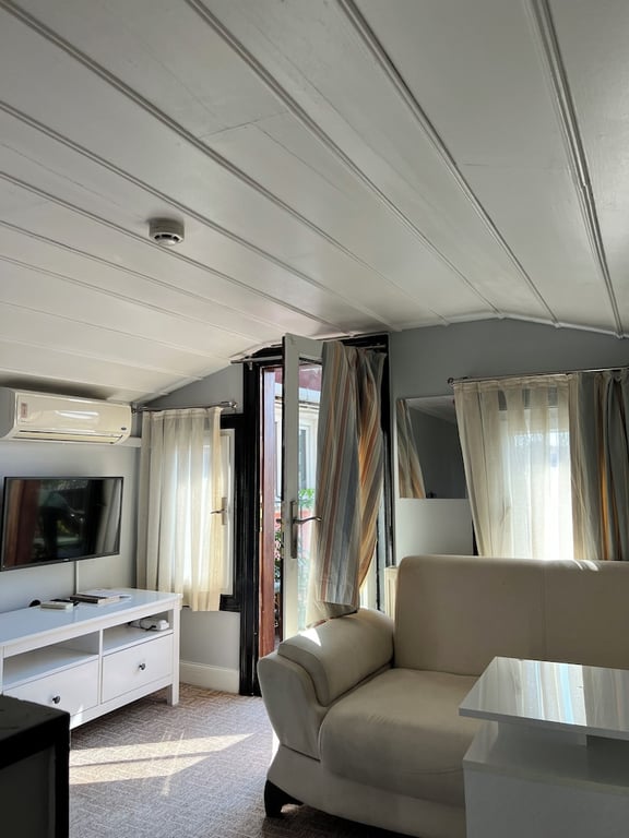 Cemberlİ House