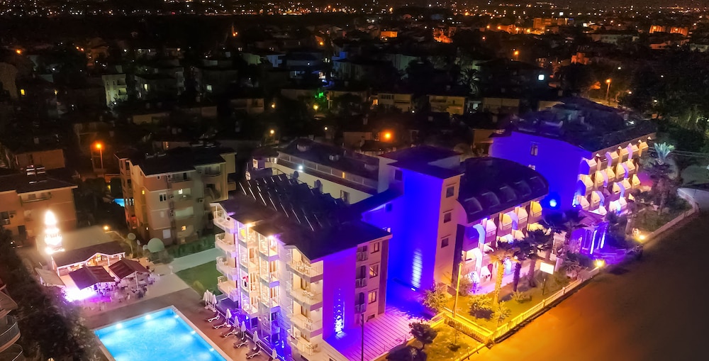 Akdora Resort And Spa (Formerly Palmiye Garden) (70 Km Away From Antalya)(Does Not Accept Men Only Bookings)