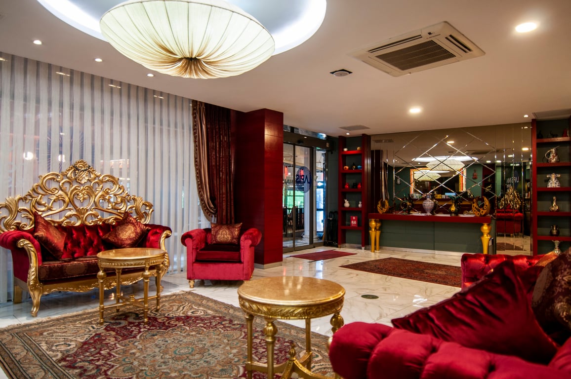 Lapis Inn Hotel & Spa