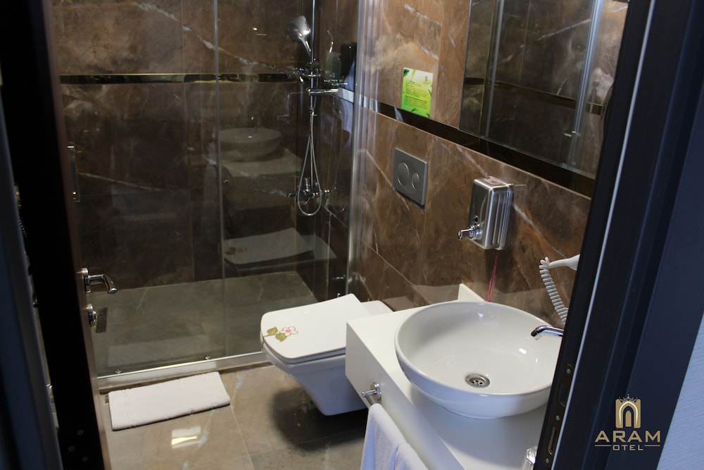 Aram Otel (32km Away From Istanbul)