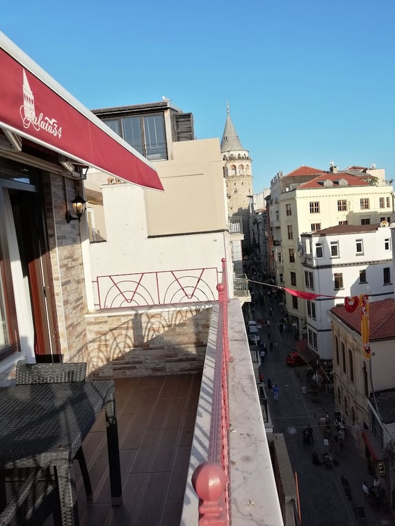 Galata Moon Hotel(Also Known As Galata 34)