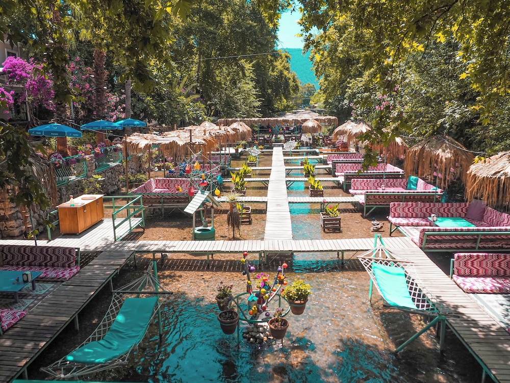 Adrasan River Hotel (90 Km Away From Antalya)