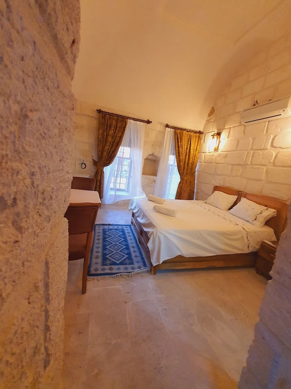 Mons Masius (to Make Arrangements For Check In Please Contact The Property 5 Days In Advance)