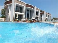 Hande Homes (46 Km Away From Antalya)