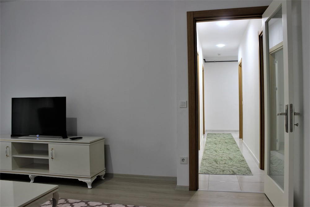 Quars Suite Apartment