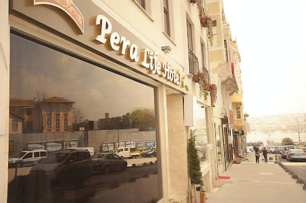 Pera Life Hotel(Also Known As Pera Life Premium Hotel)
