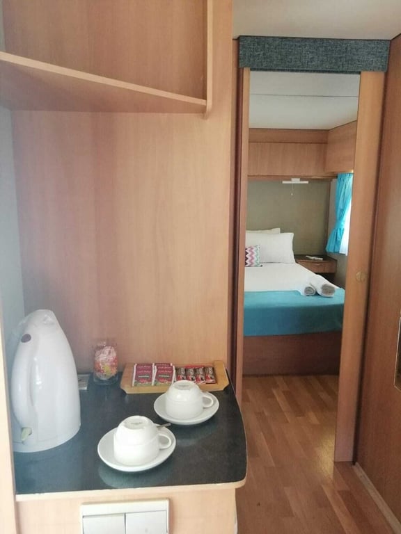 Kara Kedi Beach Bungalow (79Km Away From Antalya)