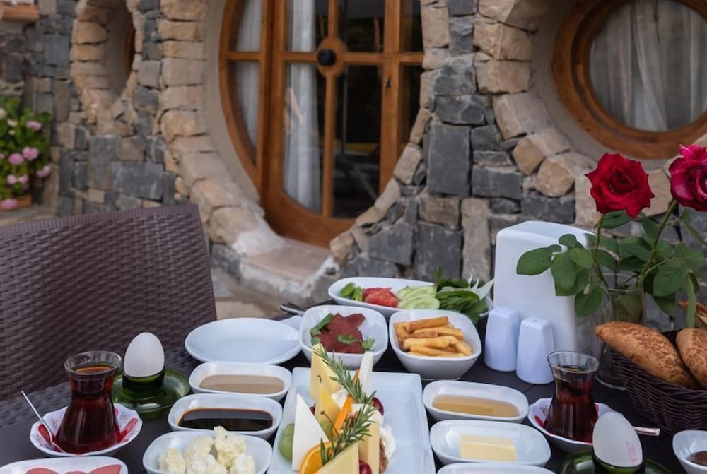Maison Green Hill (also Known As Butik Otel) (87 Km Away From Antalya)