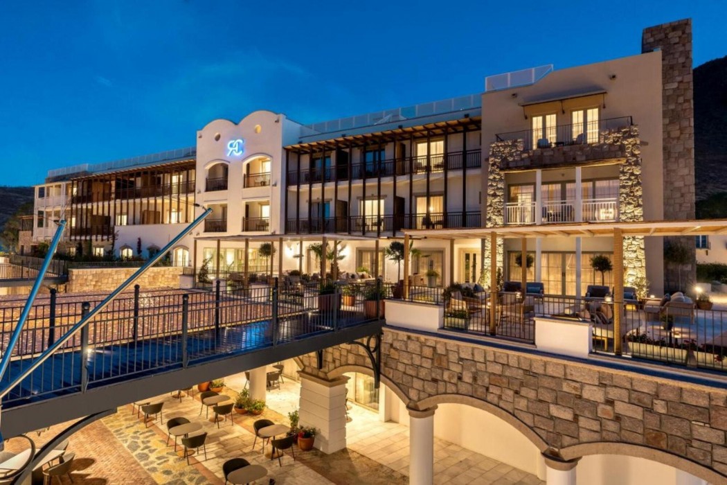 Radisson Collection Hotel Bodrum(20km Away From Bodrum City Center)