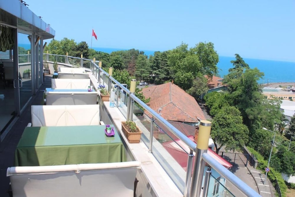 Trabzon Ganita Otel(36km Away From Trabzon)