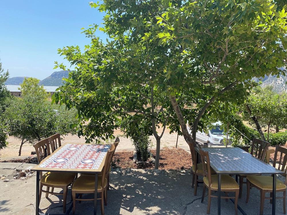 Tarih Otel Nemrut
