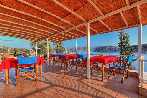 Baba Veli Pension