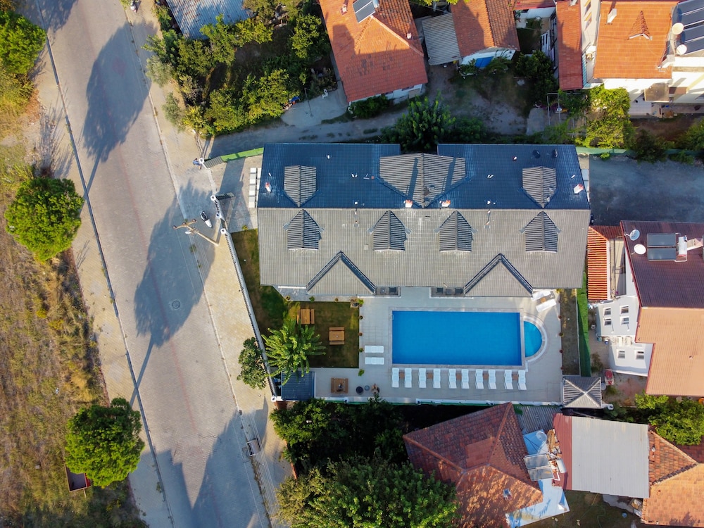 Bright House Apart (limited Hours Front Desk Need To Contact Property In Advance)