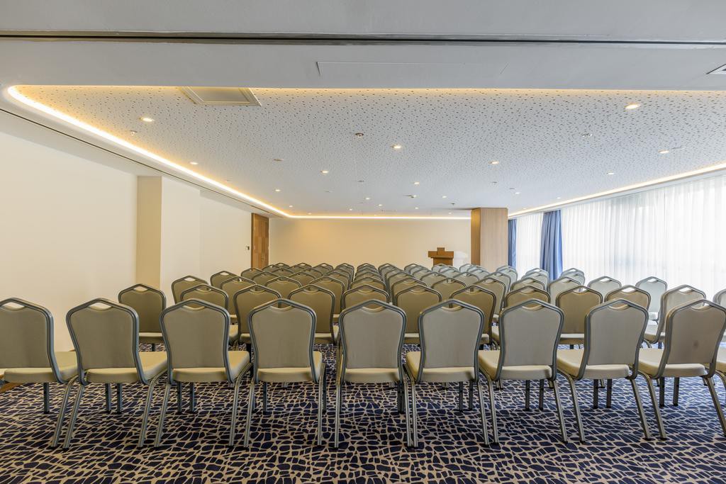Nearport Hotel Sabiha Gokcen Airport (Also Known As Nearport Hotel)(43Km Away From Istanbul)