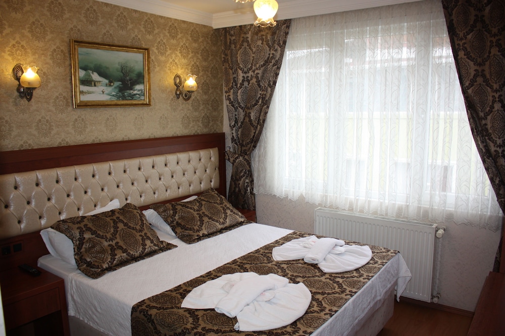 Big Apple Hotel