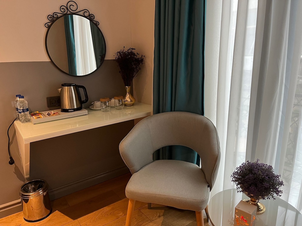 Royal Galata Hotel