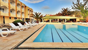 Cunda Basel Hotel