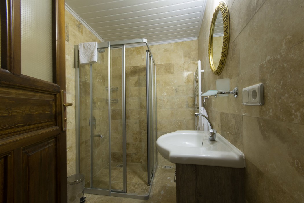 Bedrock Cave Hotel Adults Only