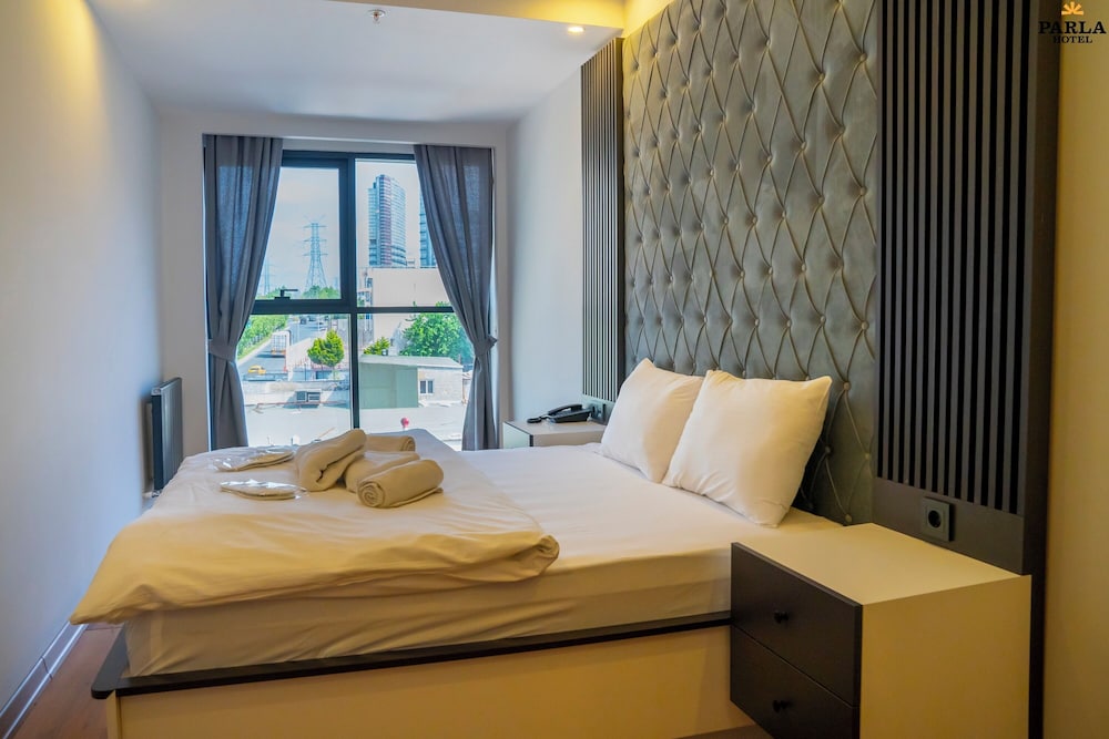 Parla Suite Hotel(33Km Away From Istanbul)