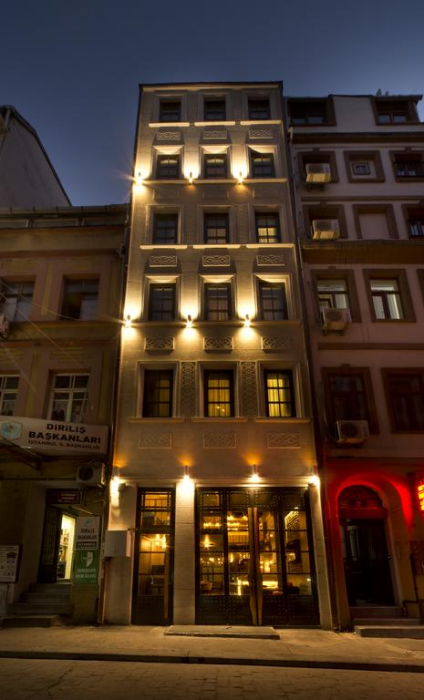 Taksim Avenue Hotel(formerly Apart Of Many Things)