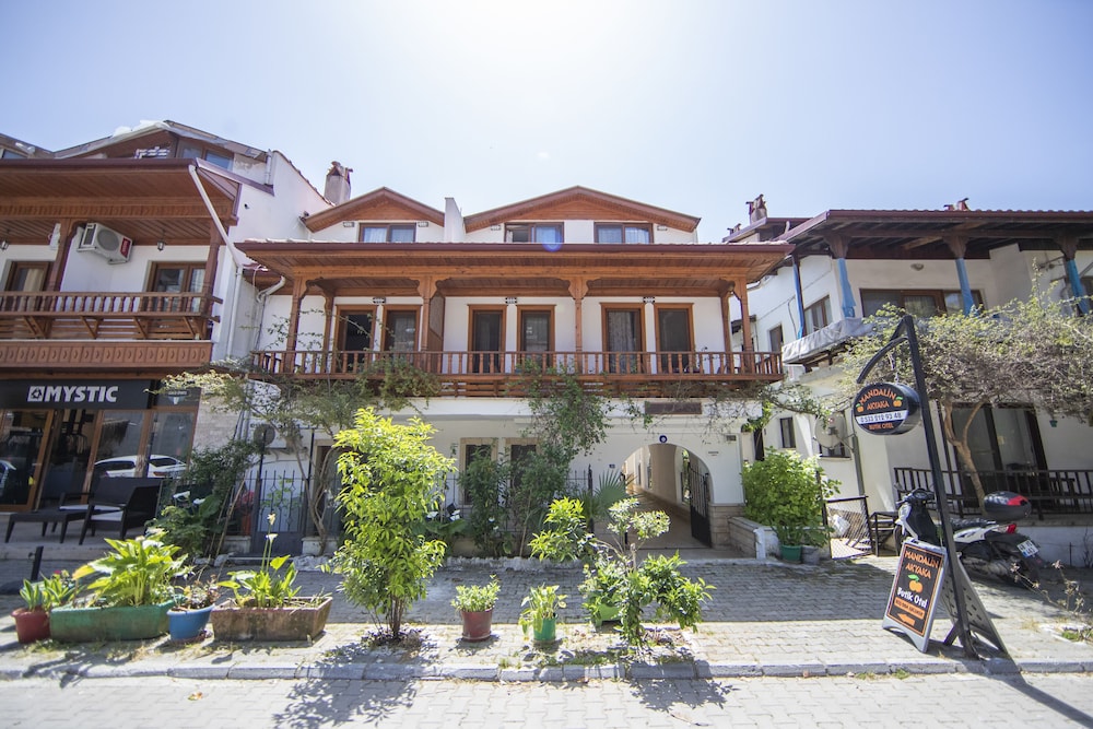 Mandalin Akyaka Hotel
