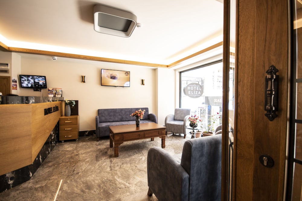 Eliza Hotel