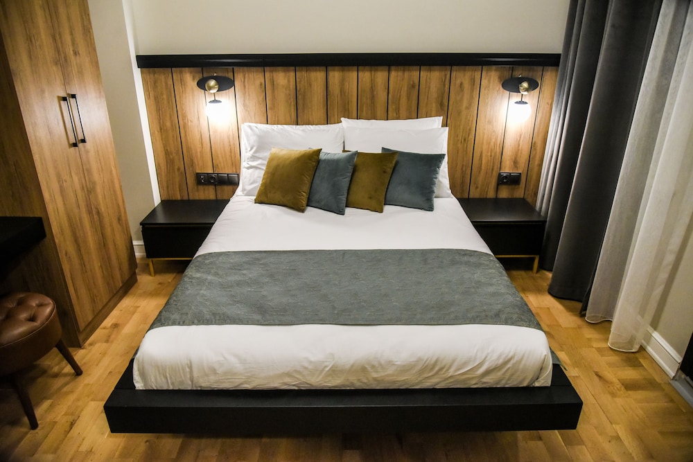 Luxir Hotel (Also Known As Luxir Hotel Taksim)