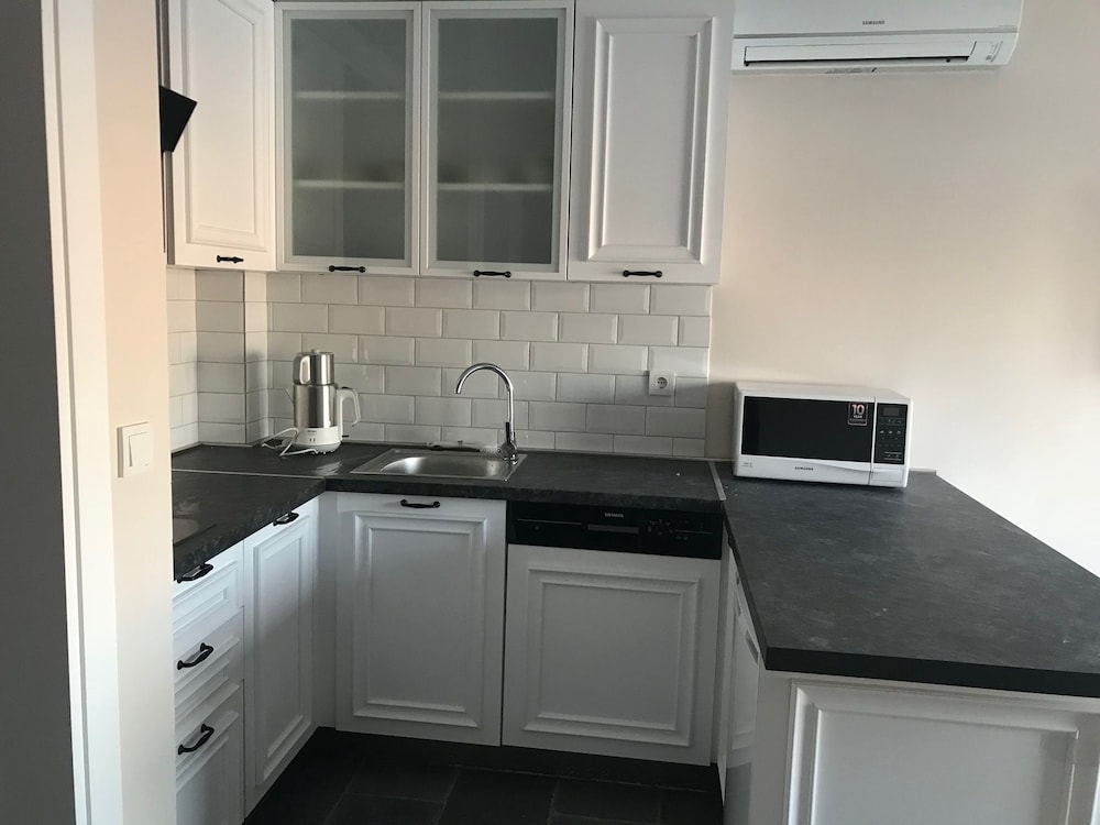 Luxx Suite