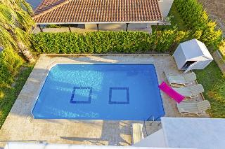 Paradise Town Villa Lucky