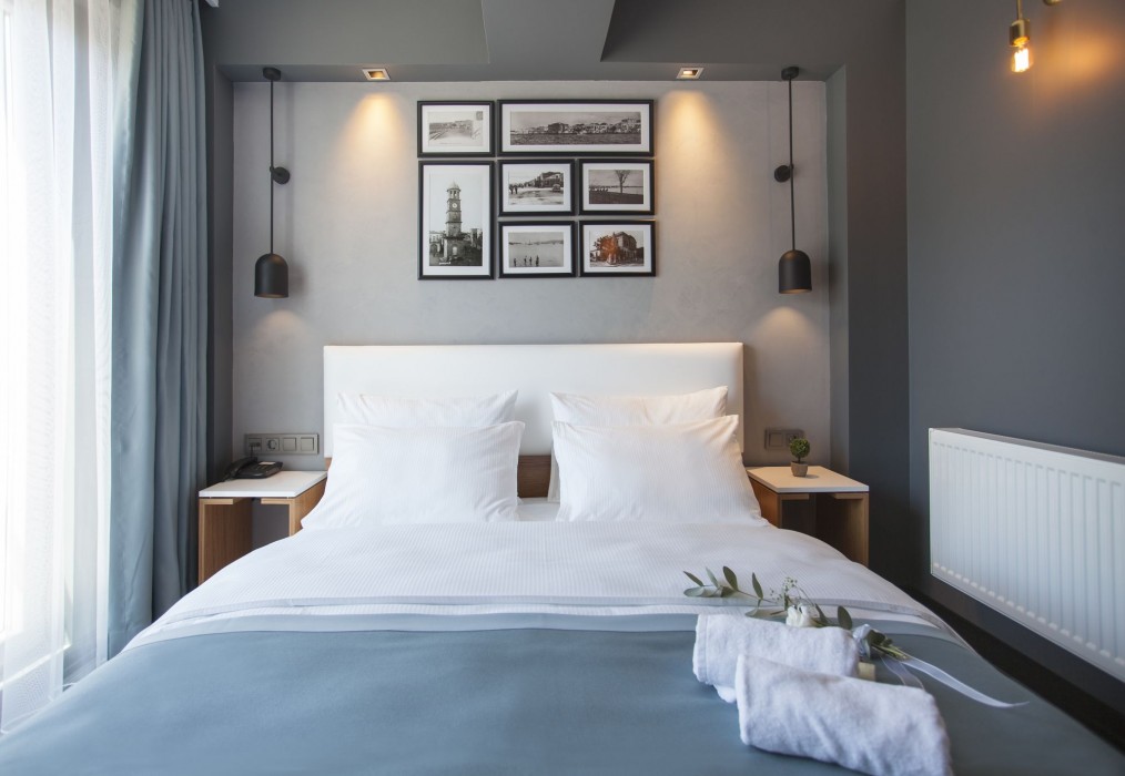 Cura Hotel