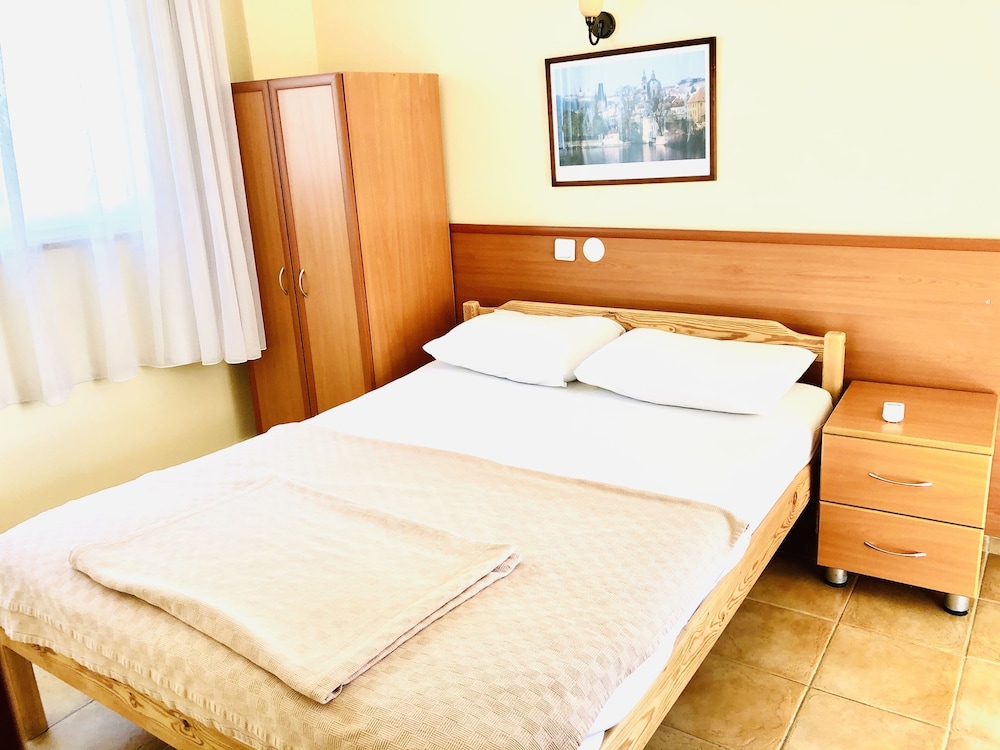 Ten Apart Hotel