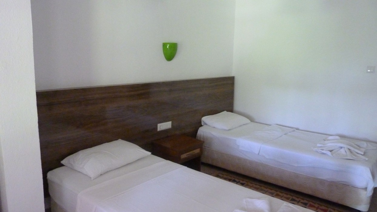 Simge Pension (77Km Away From Antalya)